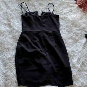 Fashion Nova's Dresses Size: S Color: Black